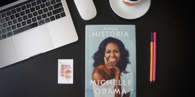 leia um livro Michelle Obama becoming